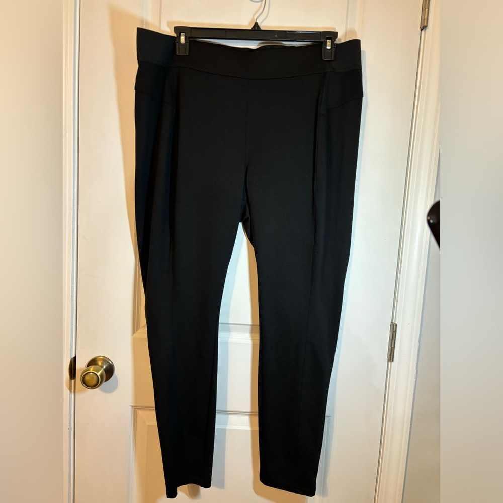 Evri Black pull on jeggings 20W Plus Size